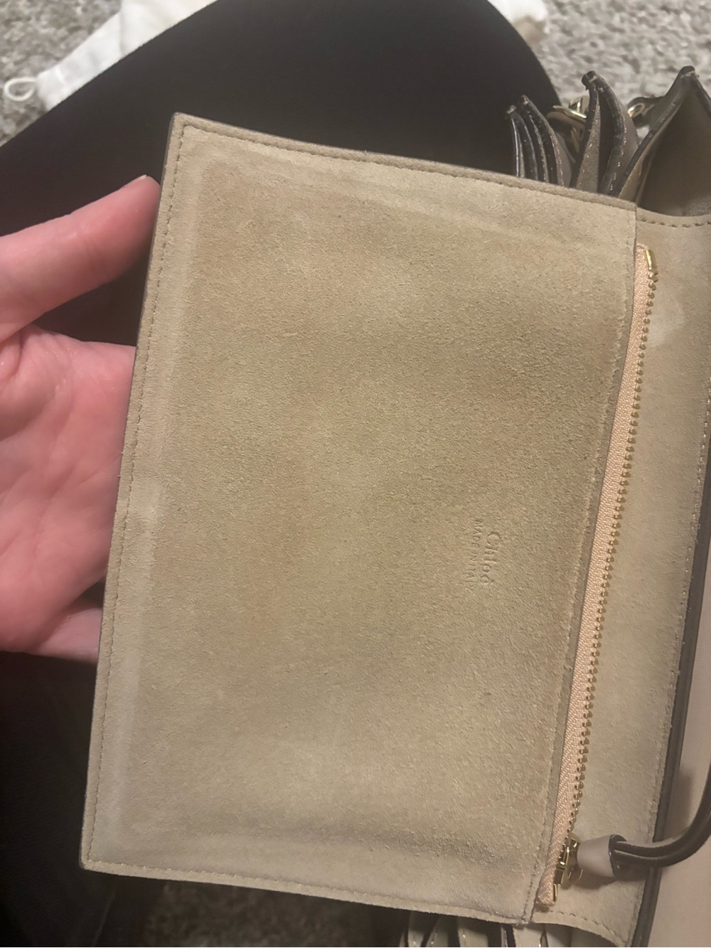 Chloe’ Medium Faye Shoulder Bag - Neutral Leather - Picture 13 of 16